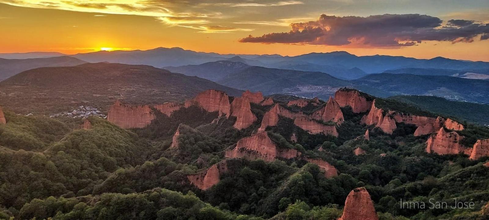 Lares - Cabanas Rurales Las Médulas エクステリア 写真